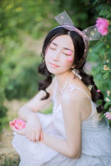 仲村みう